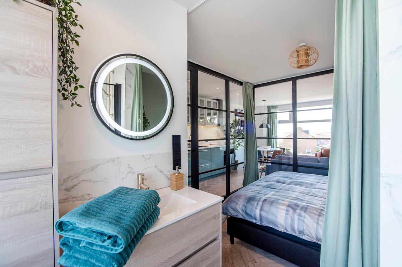 Shell 61 Apartment *